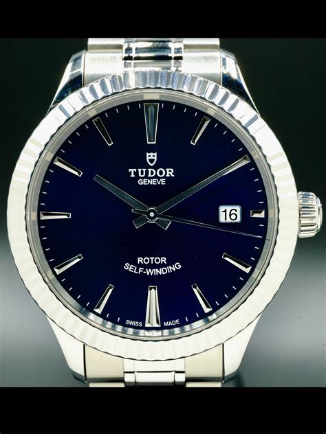 Tudor Style Blue Dial Fluted Bezel M12510